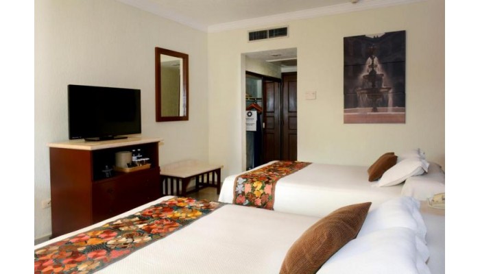 Hotel Adhara Hacienda Cancun poza 4