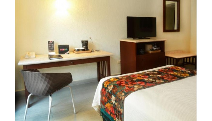 Hotel Adhara Hacienda Cancun poza 6