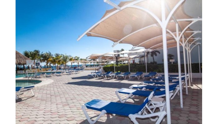 Aquamarina Beach Resort poza 16
