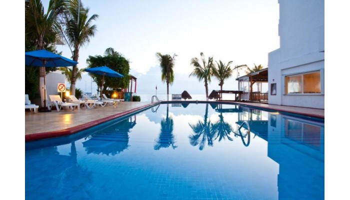 Hotel Holiday Inn Cancun Arenas poza 12