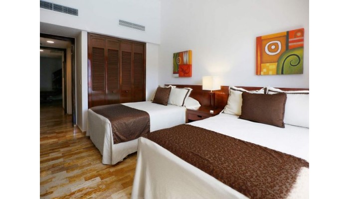 The Royal Cancun All Suites Resort poza 10