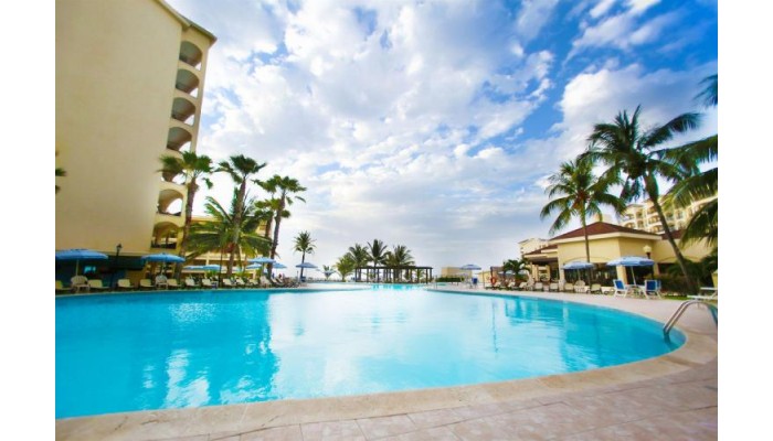 The Royal Caribbean - An All Suites Resort poza 16