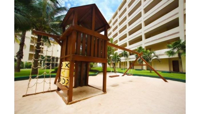 The Royal Caribbean - An All Suites Resort poza 15