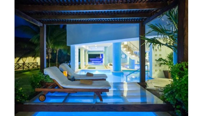 Hotel Bluebay Grand Esmeralda poza 15