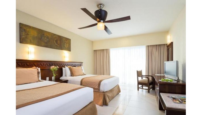 Hotel Bluebay Grand Esmeralda poza 5